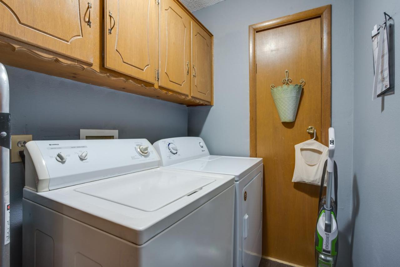 Norman Home With Yard, Walk To Park And Ou Campus! Extérieur photo